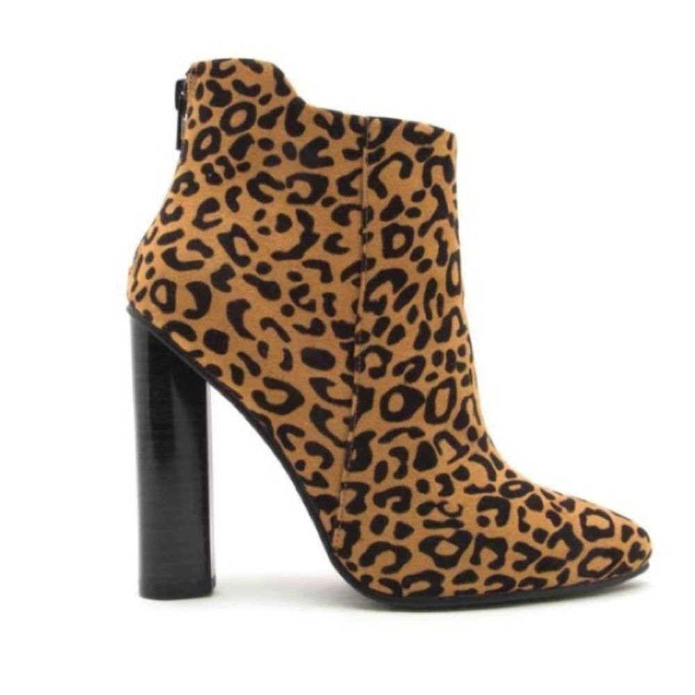 Qupid Leopard Bootie/ Ankle Boot